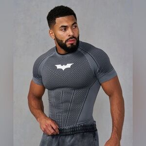 YoungLA 4259 Batman Compression Tee, Dark Grey, Size M, NWT 🔥SOLD OUT ONLINE🔥